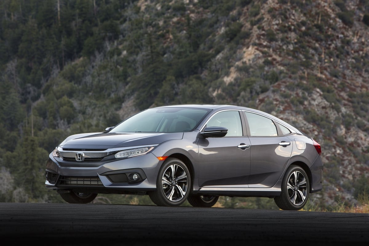 First Drive The 10th Generation Honda Civic Gets It Right