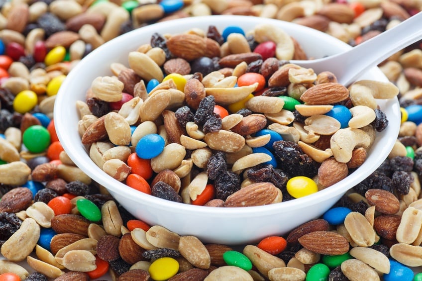 15 Unhealthy Packaged Trail Mixes You Should Never Buy