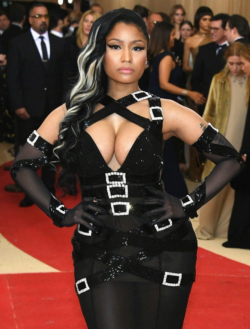 nicki minaj moschino outfit