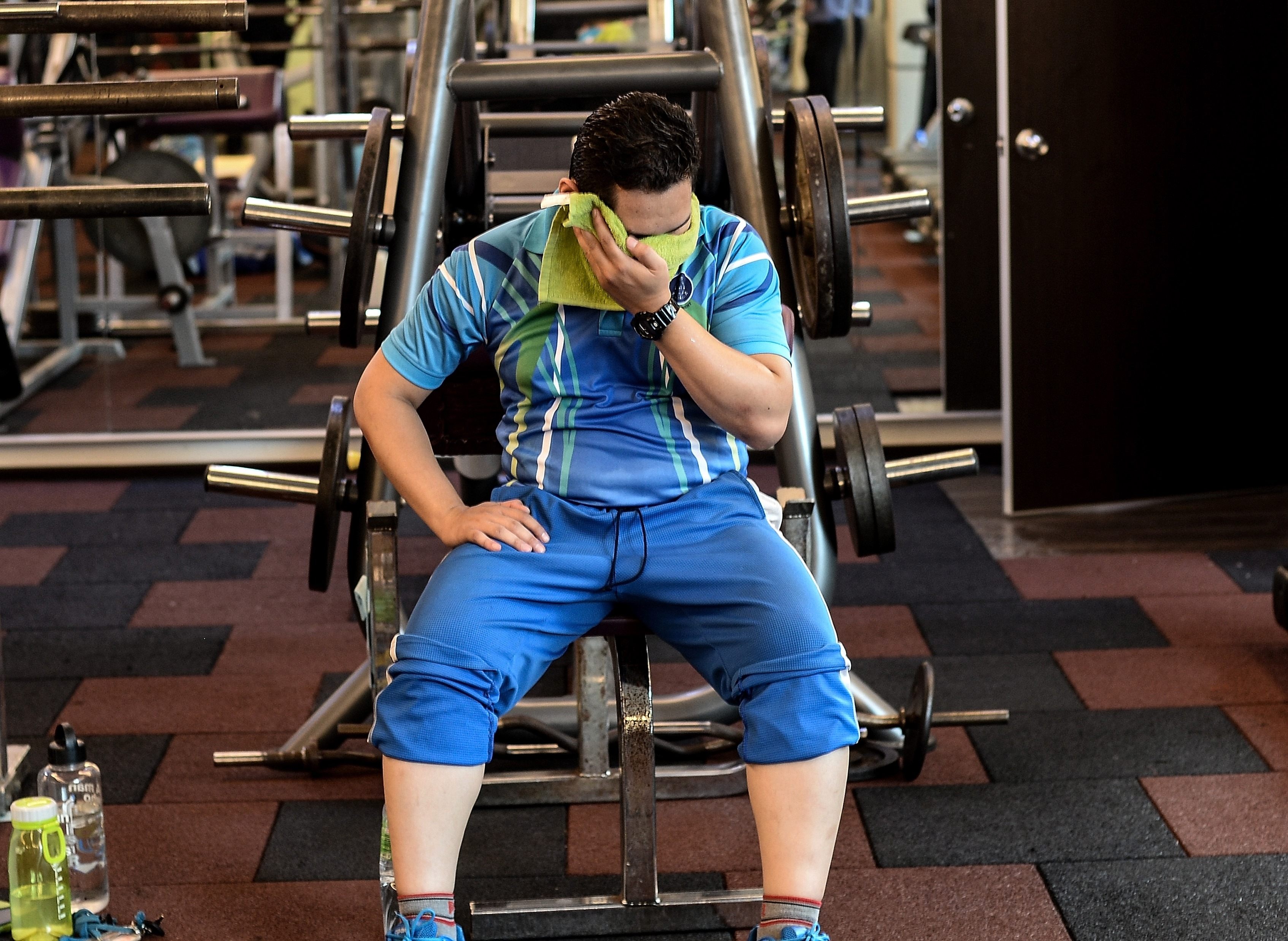 you-re-not-alone-10-challenges-every-fitness-newbie-faces-at-the-gym