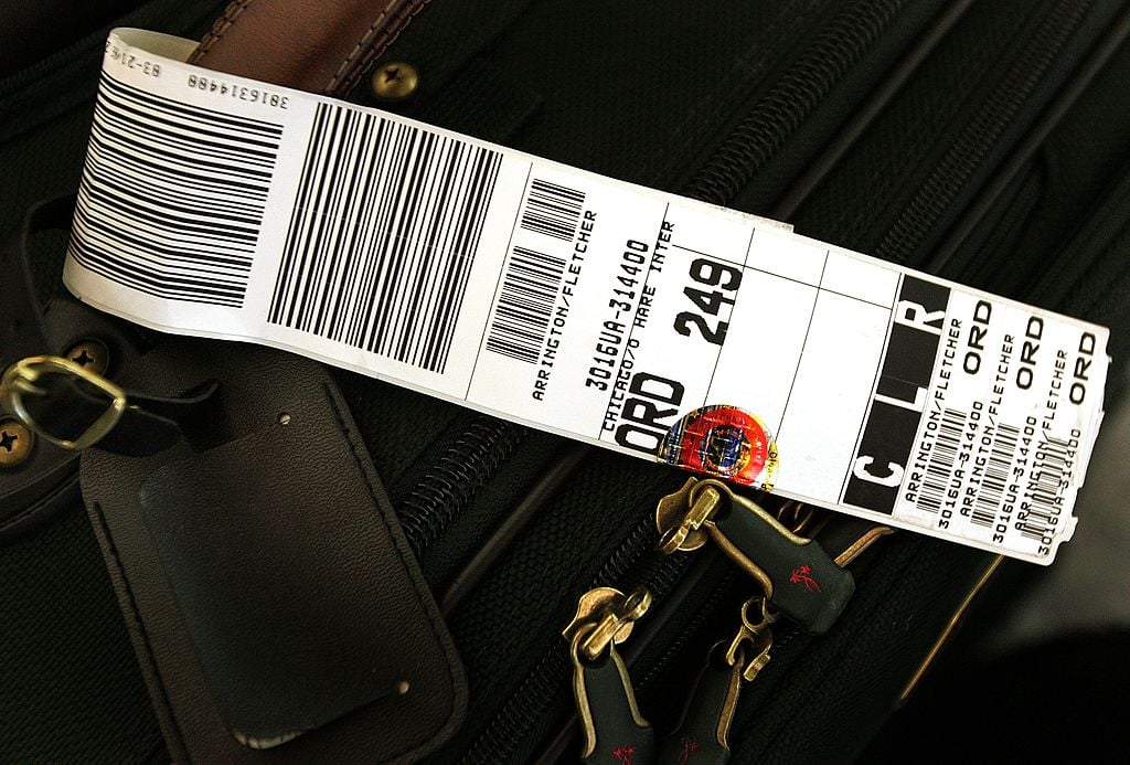 This Is How Those Airline Luggage Tags Get Your Bags To The Right Place