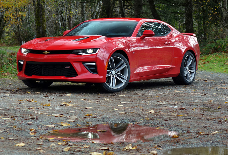 2016 Chevrolet Camaro SS Review: A Leaner, Meaner Muscle Car