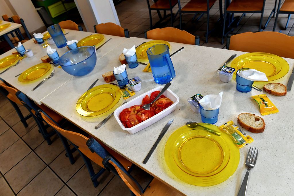 A Normal School Lunch In France Proves How Picky American Kids Really Are