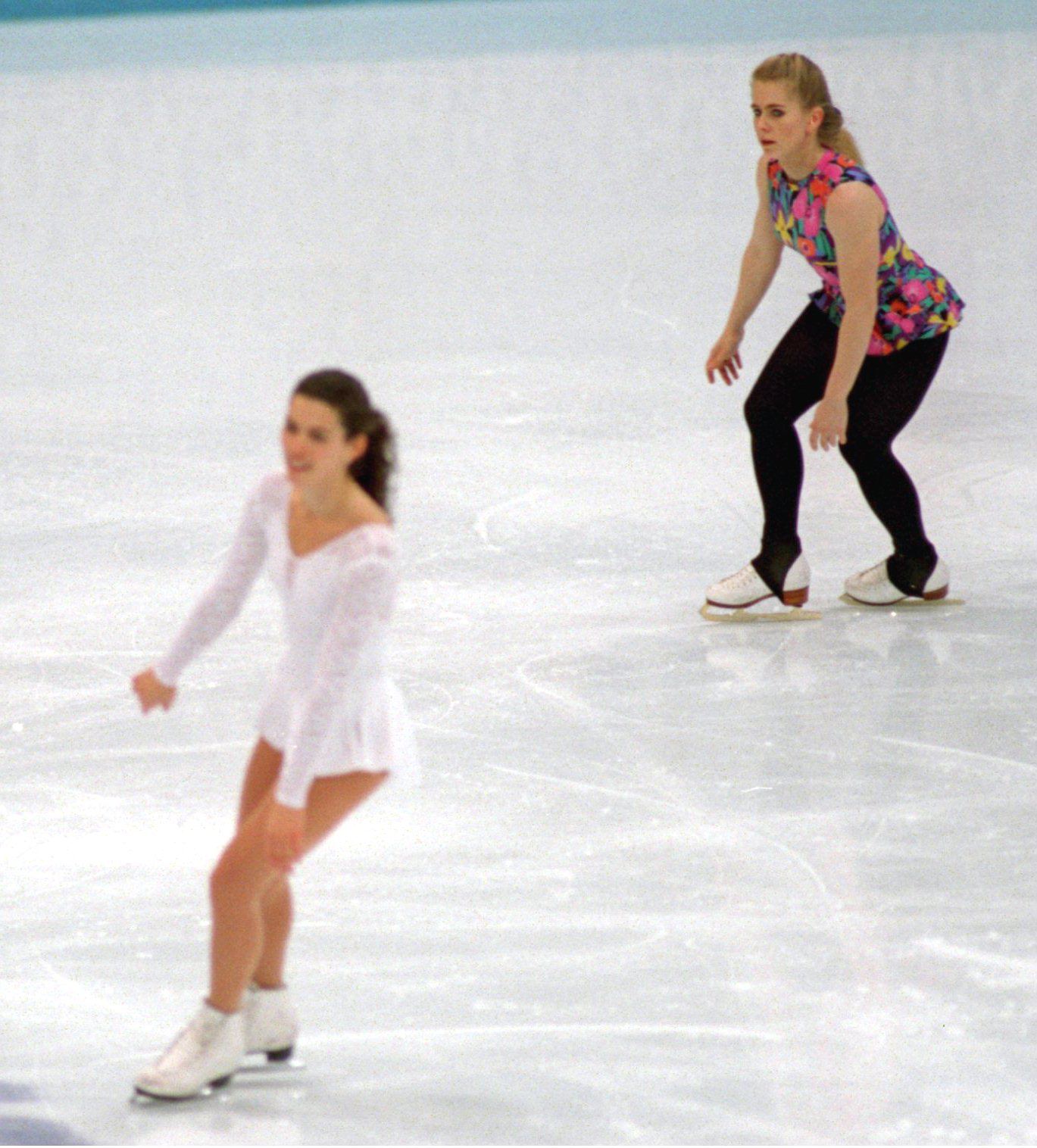 Tonya Harding Vs Nancy Kerrigan Inside Figure Skating S Biggest Scandal