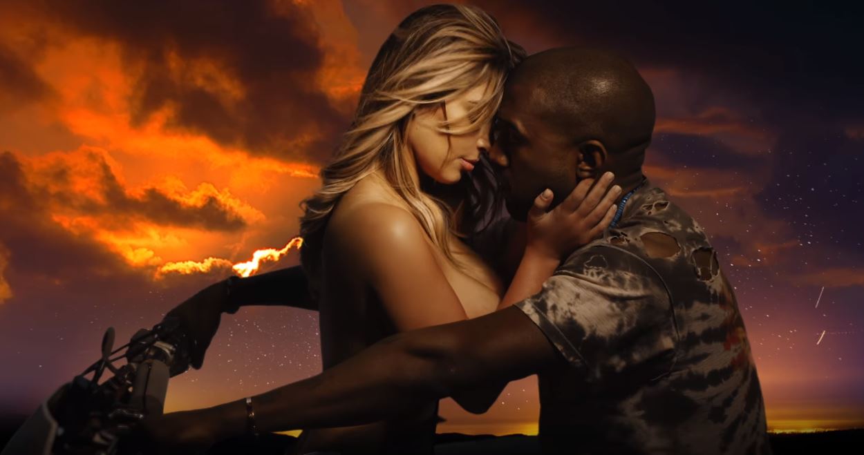 kim and kanye kissing 2022