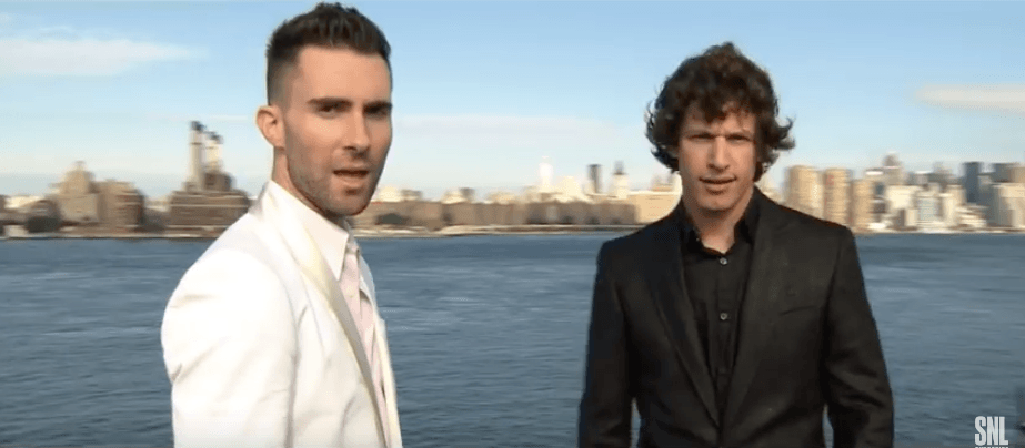 Adam Levine dans un sketch Live du Samedi Soir en 2007