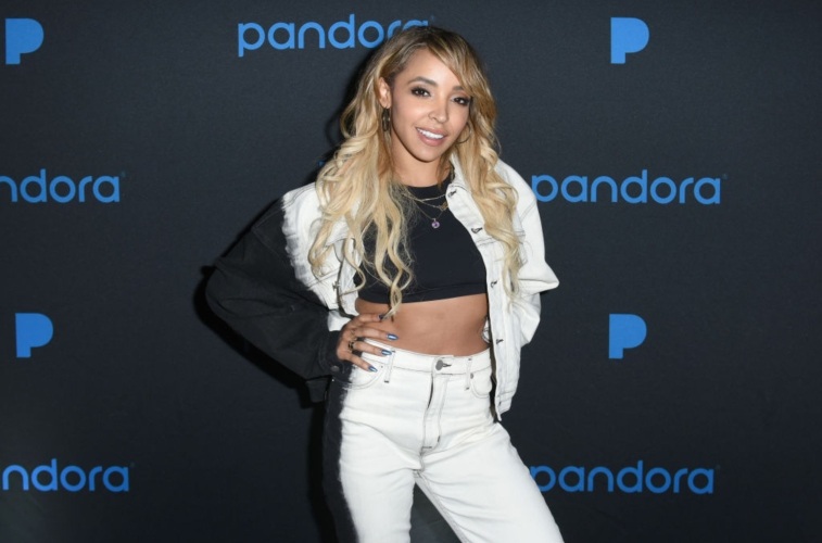 Dancing With The Stars Season 27 Does Tinashe Have An Unfair Advantage