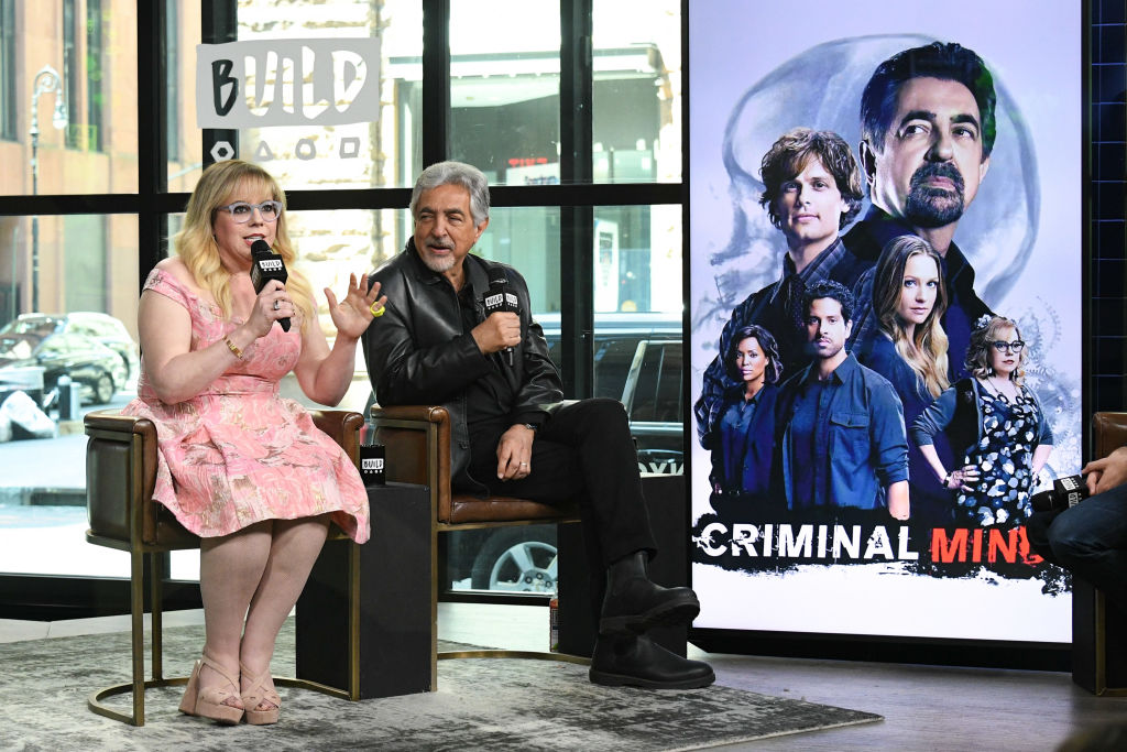 Kirsten Vangsness (L) och Joe Mantegna