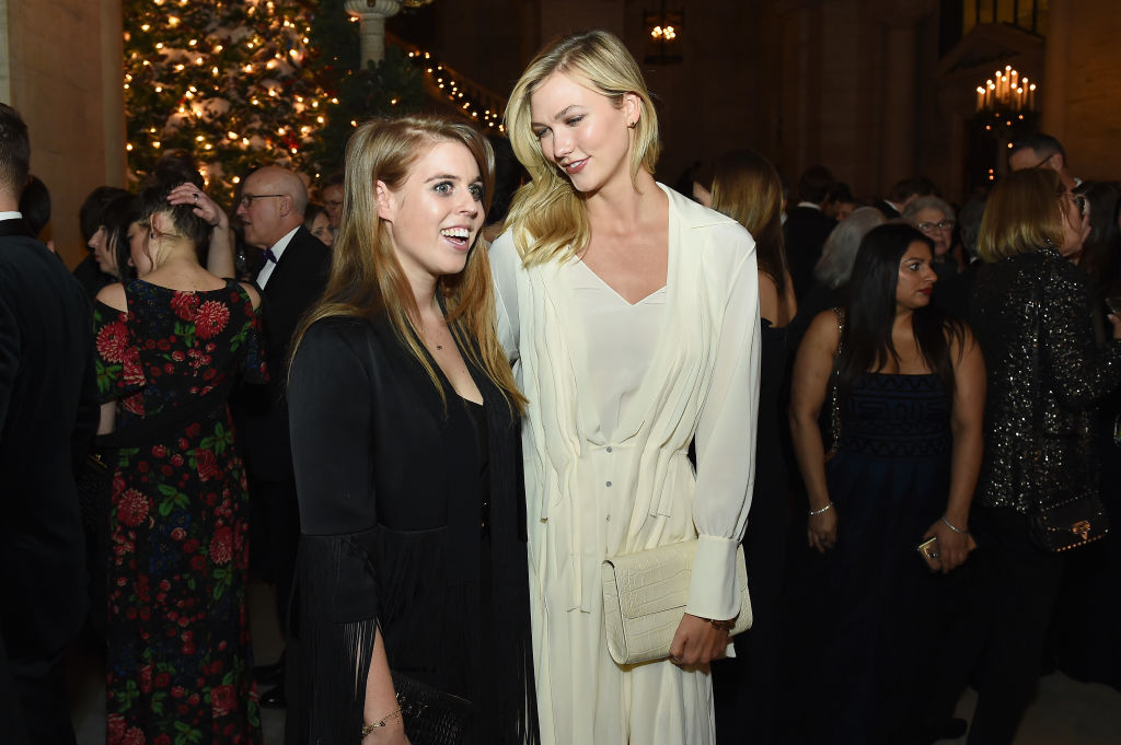 Karlie Kloss Christmas 2022 Inside Princess Beatrice's Friendship With Karlie Kloss