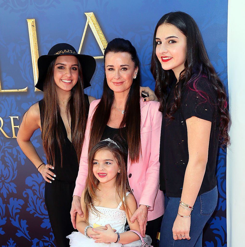 Kyle Richards From Rhobh Races To Be With Her Sick Daughter Away At College