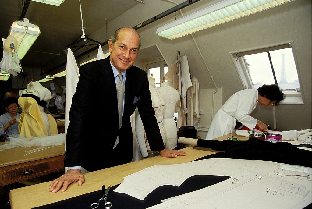 oscar de la renta worth