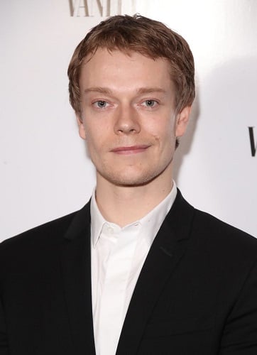 Alfie Allen partner