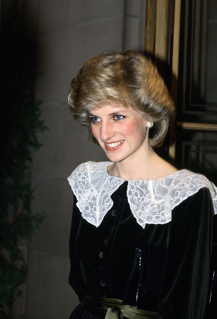 Princess Diana Made 1 Huge Mistake at the Royal Family Christmas Gift Exchange