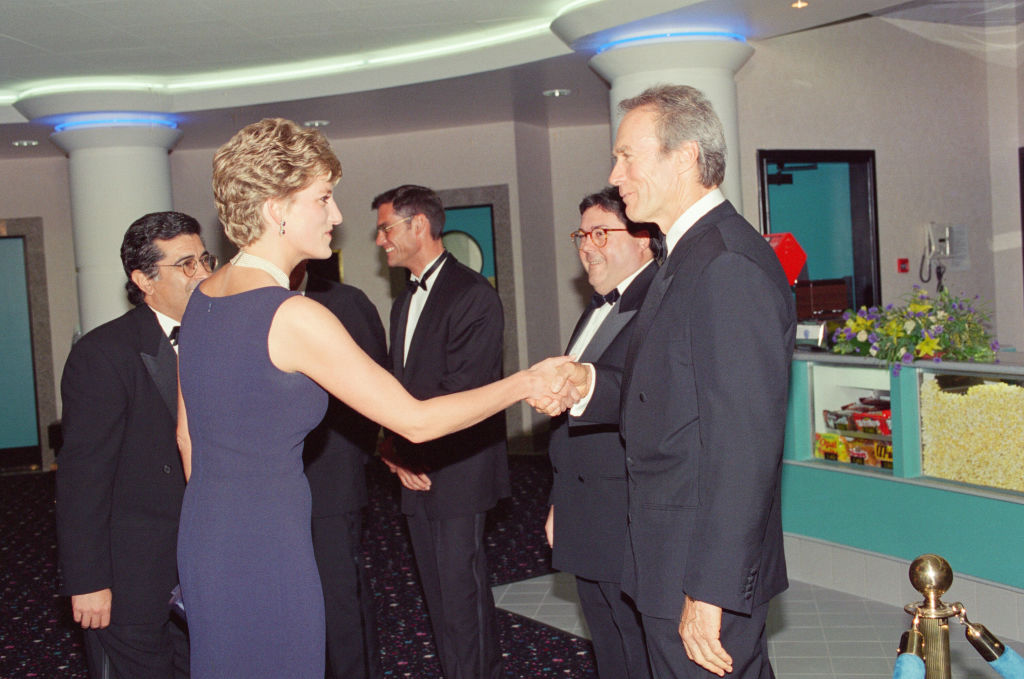 Princess Diana Really Didn't Want to Dance With John Travolta Because ...