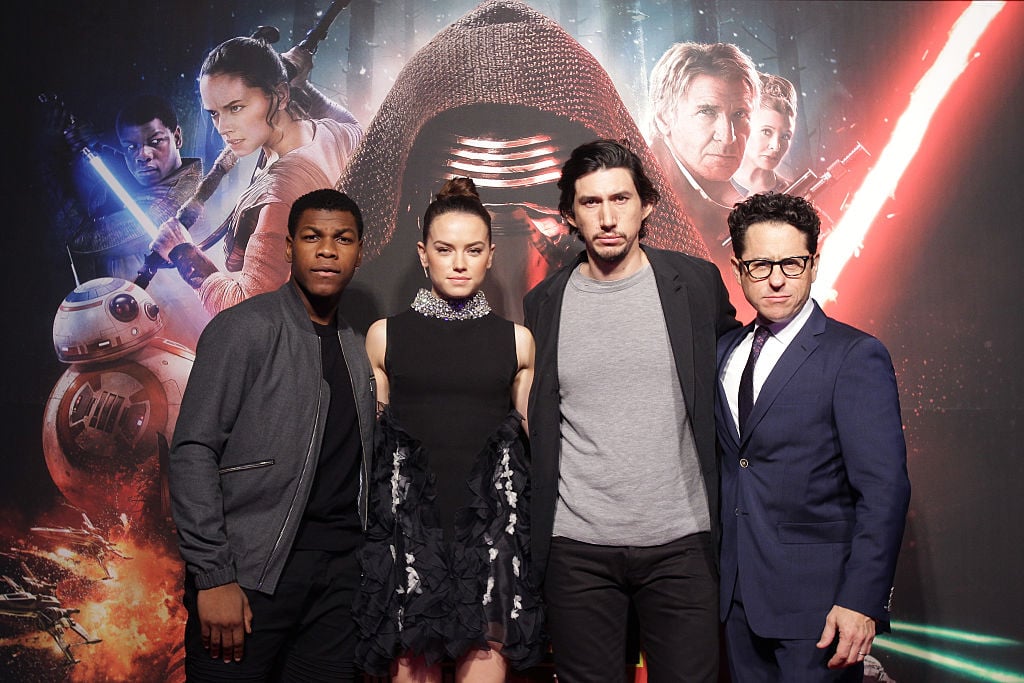 The Cast of Star Wars: The Rise of Skywalker Talks! 