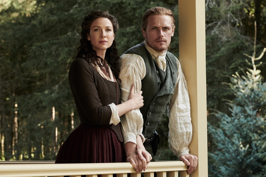 'Outlander' Showrunner Reveals Why Casting Caitriona Balfe and Sam ...