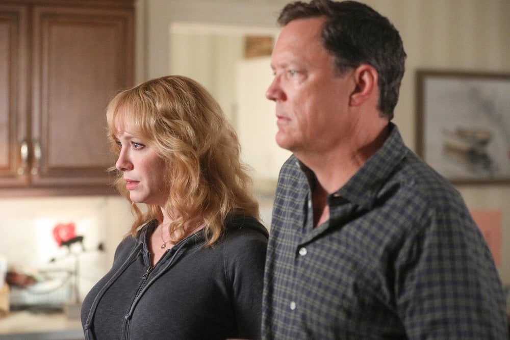  'Good Girls' Episode 303: Christina Hendricks as Beth Boland, Matthew Lillard as Dean Boland