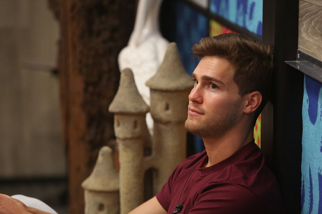 Big Brother Star Clay Honeycutt Proposed To Girlfriend Former Dallas