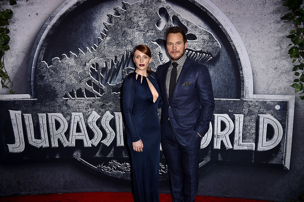 Jurassic world hotsell tv premiere