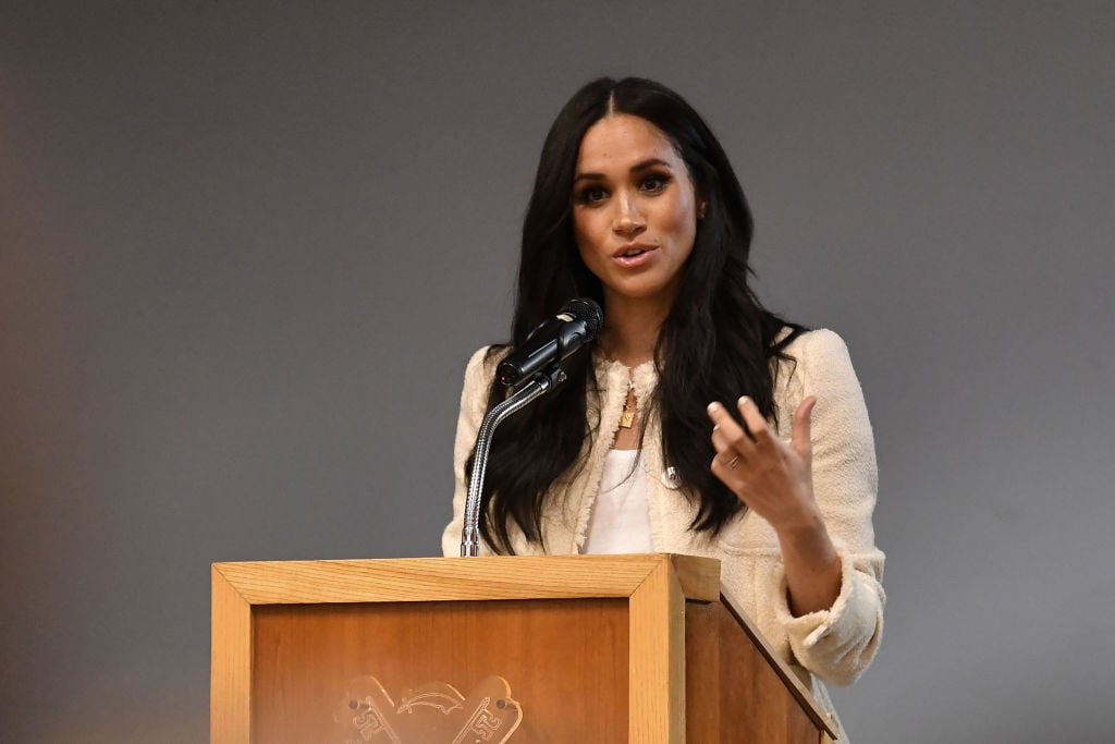 Meghan Markle Delivers Inspiring Speech That Hints At Royal Exit Speak Up For What Is Right