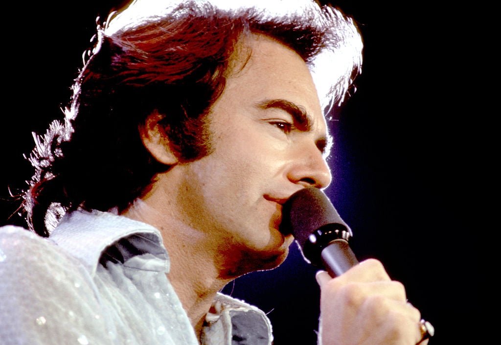 Neil Diamond facts: Childhood, songs, wives, songs and retirement