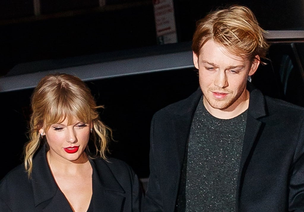 Joe Alwyn Shares Photos of Taylor Swift’s Cat, Proving They’re Sheltering in Place Together