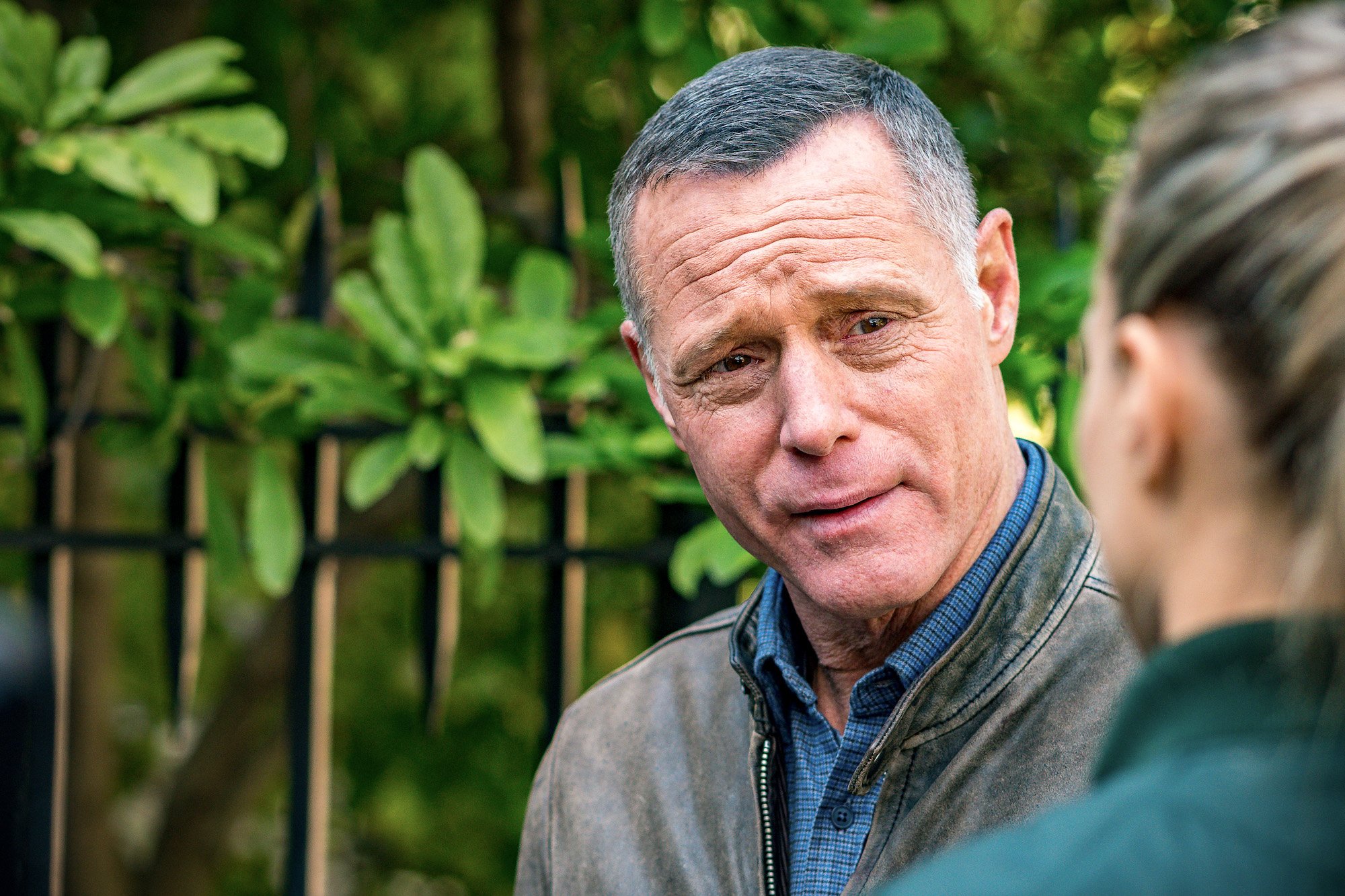 chicago-p-d-hank-voight-s-raspy-voice-started-with-a-coma