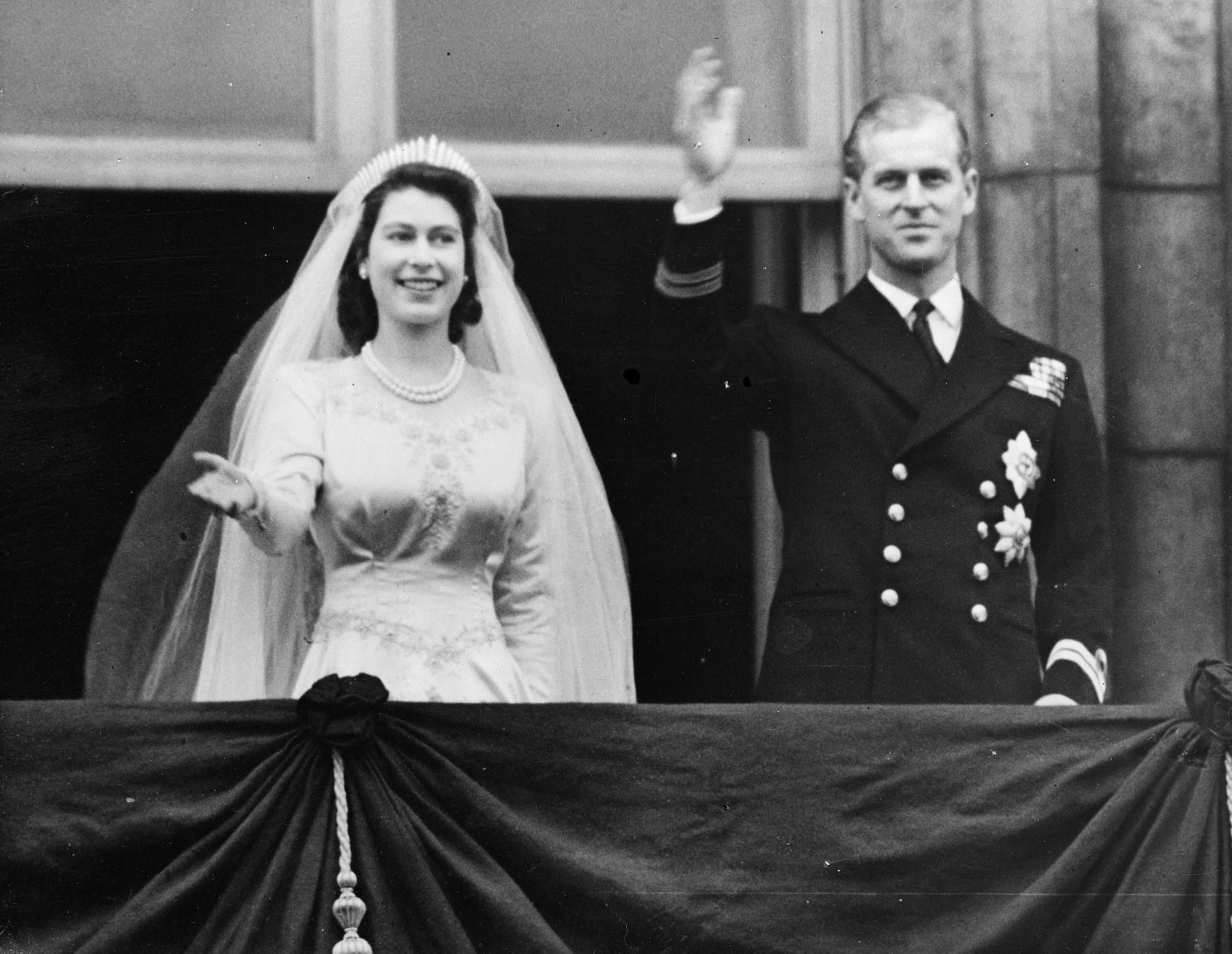 Queen Elizabeth’s Marriage Certificate Shows How Far Society Has Come ...