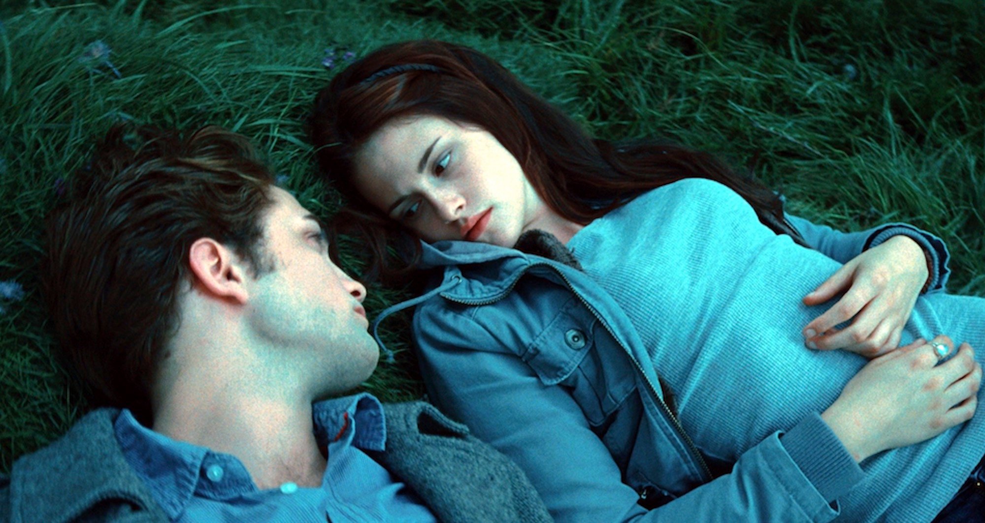 The 'Twilight' Kissing Scene Was Originally Too Steamy for Stephenie Meyer;  She Had Catherine Hardwicke Change It