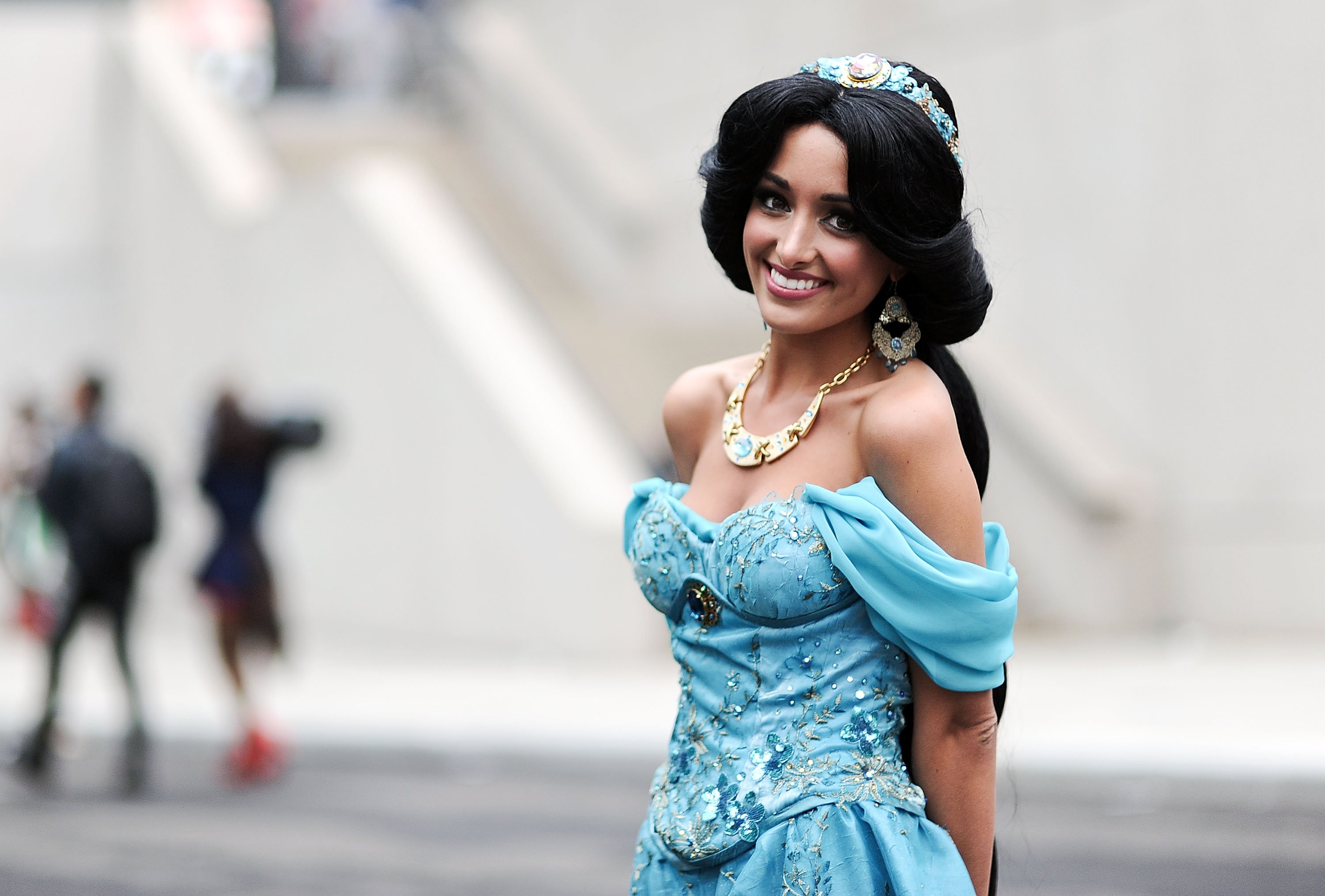 Someone dressed as Princess Jasmine