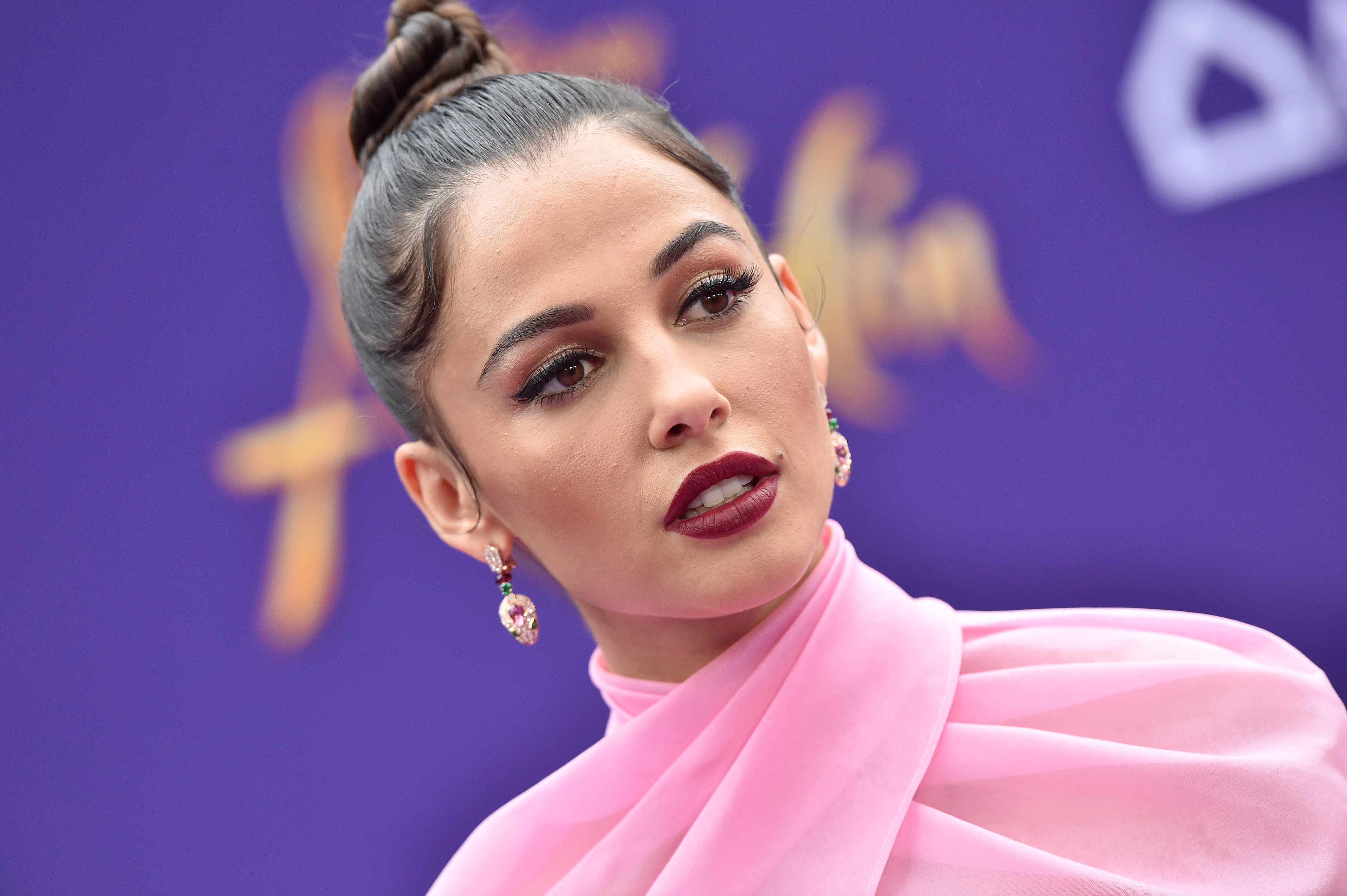 what was the inspiration behind including speechless naomi scott s song in the live action aladdin https www cheatsheet com entertainment inspiration behind speechless naomi scott song in the live action aladdin html