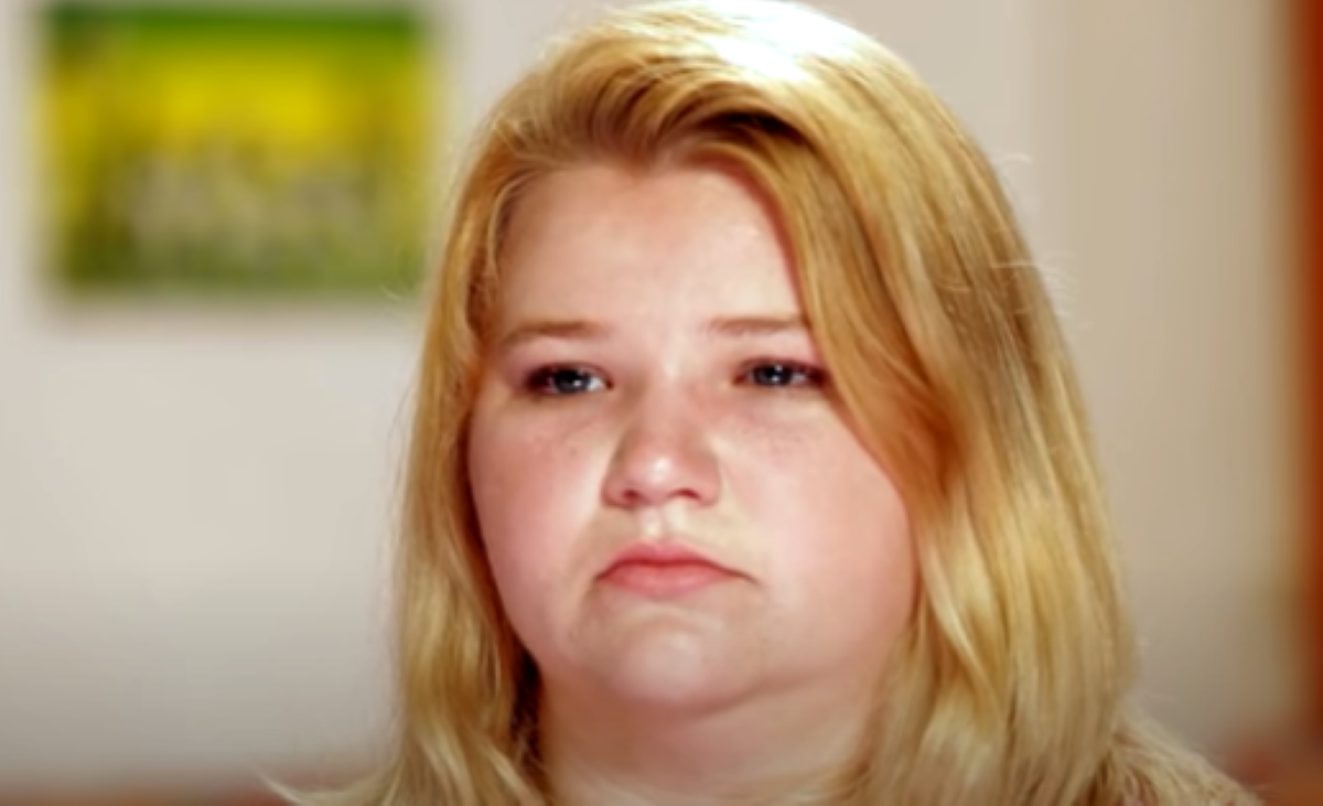 90 Day Fiancé Nicole Nafziger Sparks Pregnancy Rumors Amid Azan Tefou Breakup 