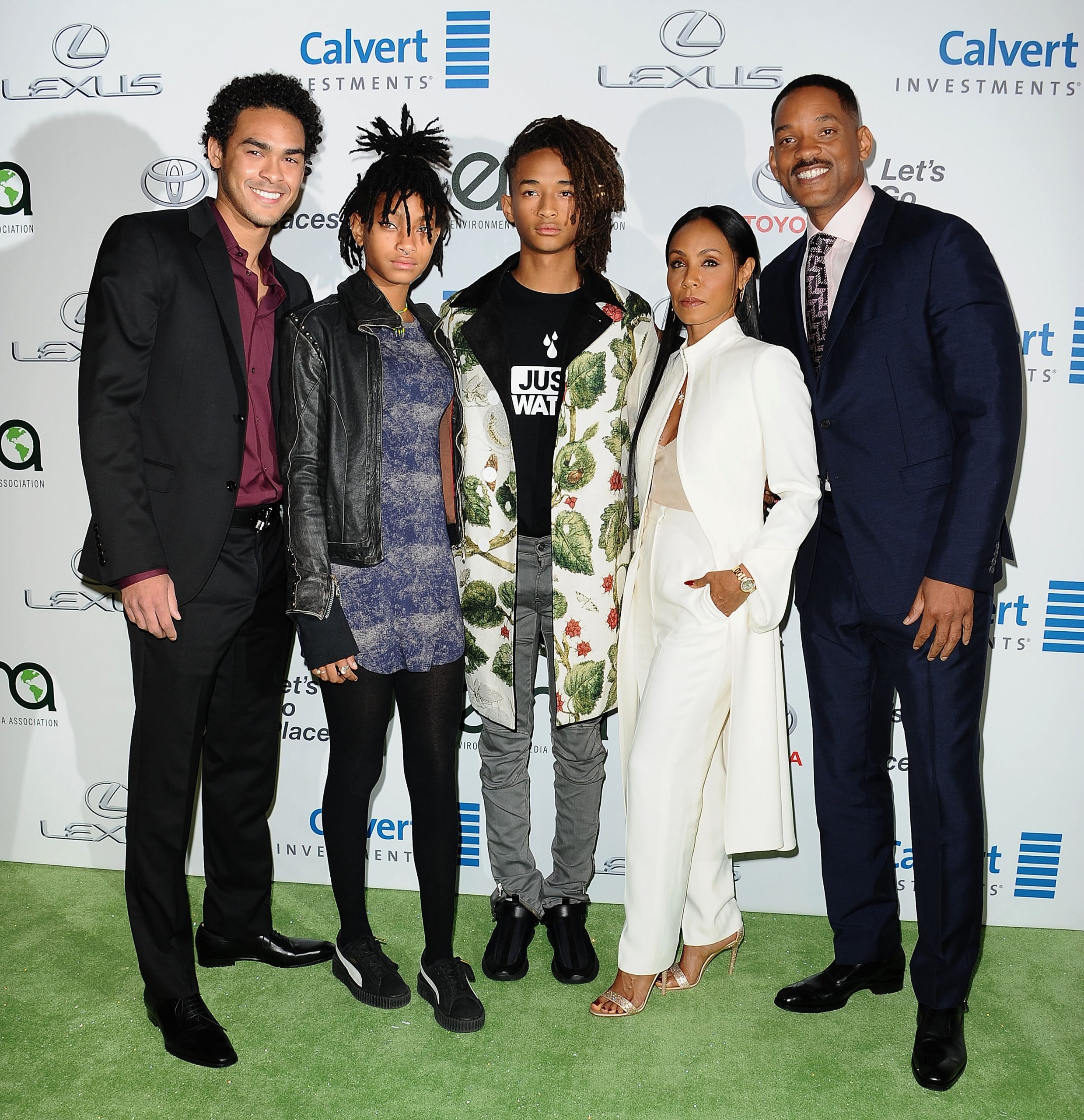 Will Smith Enjoys Proud Dad Moment With Willow & Jaden At