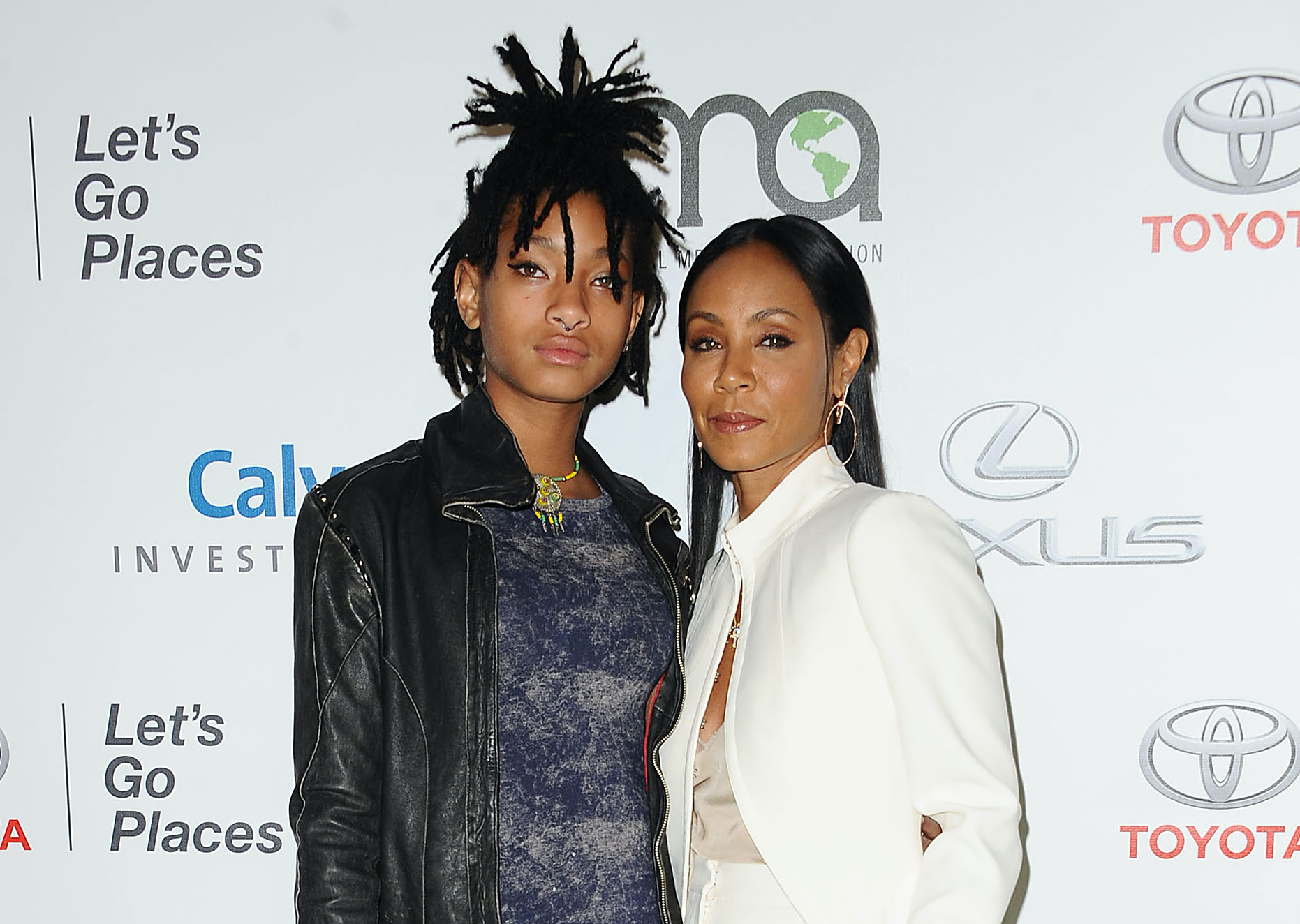 Jada Pinkett Smith Apologizes To Daughter Willow For Misstep In Her Life