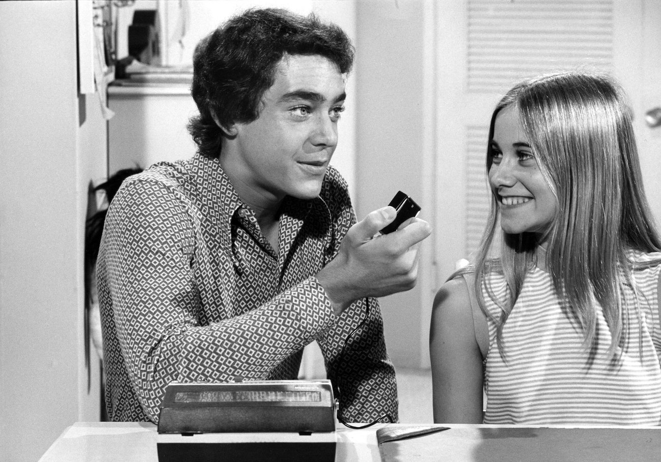 The Brady Bunch Maureen Mccormick Said She And Barry Williams Couldnt Keep Our Hands Off 0159