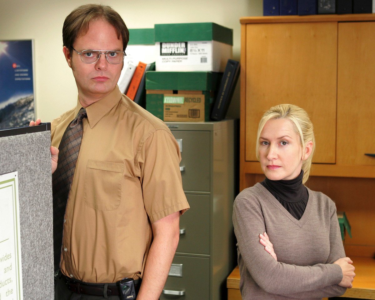 'The Office': An Unaired Take of Jim Seeing Dwight and Angela Kissing ...