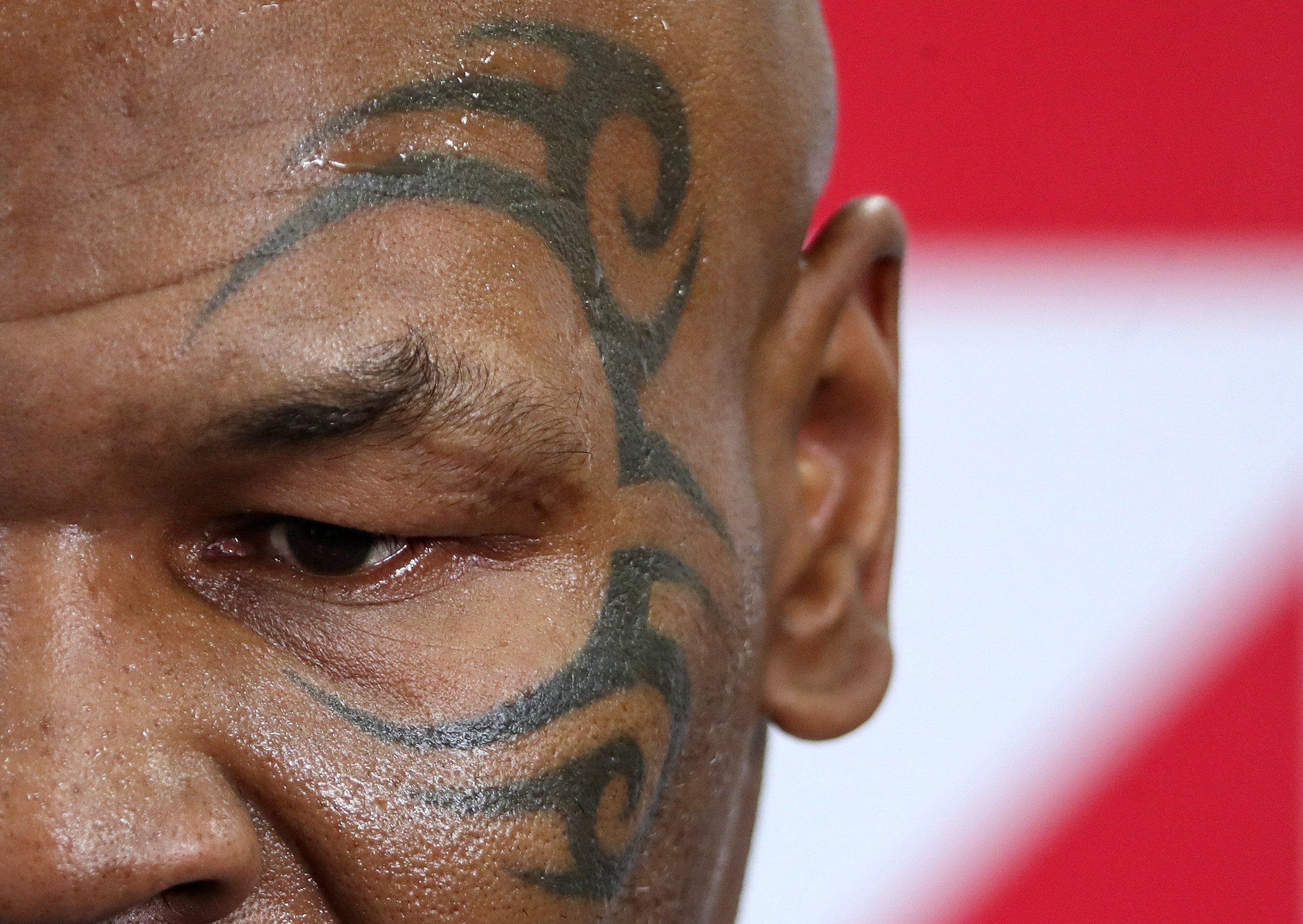 Mike Tyson Almost Got An Even Crazier Tattoo On His Face Thankfully He Didn T