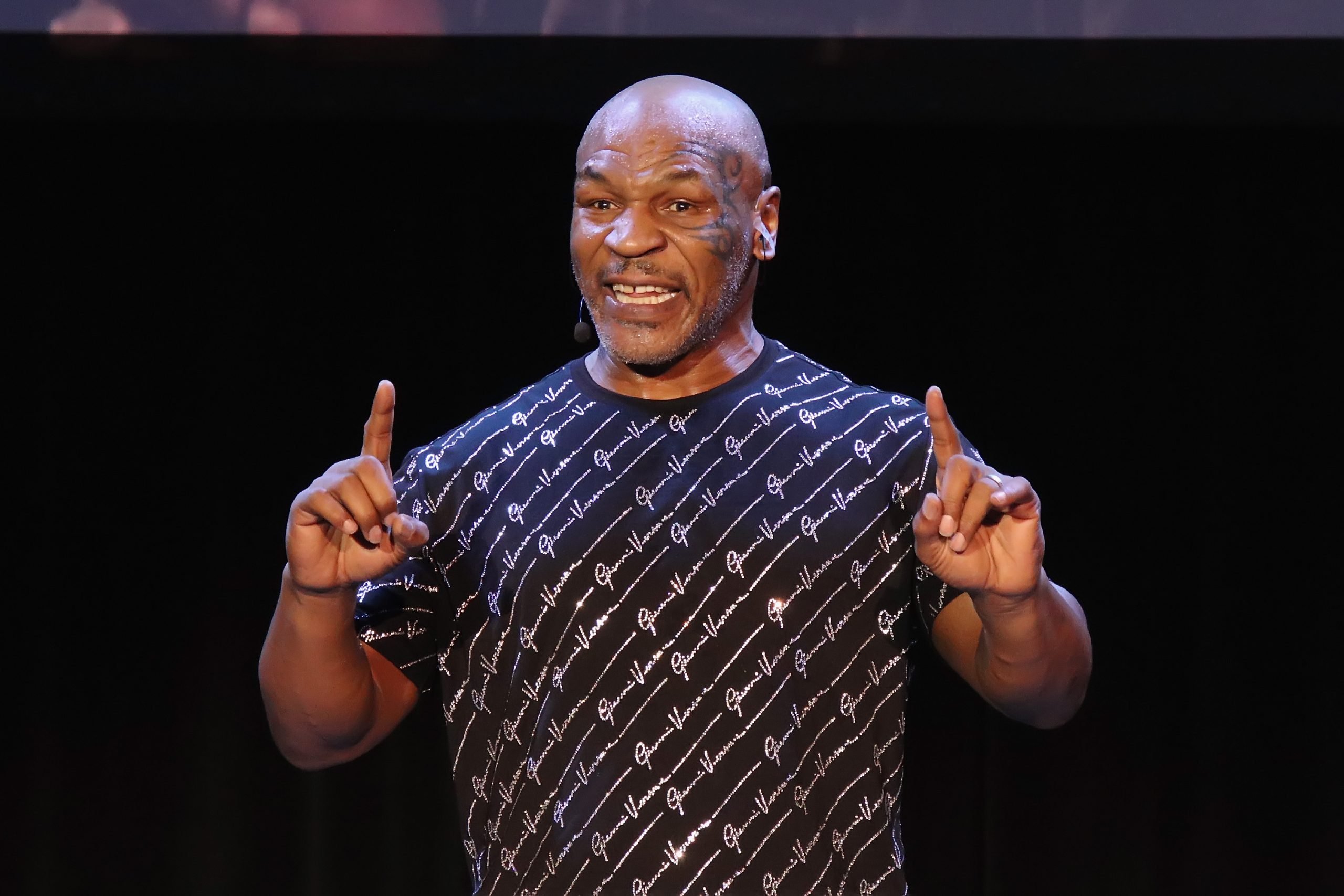 Mike Tyson Says The Police Hated When Tupac Visited Him In Prison When He Came The Inmates Got Rowdy