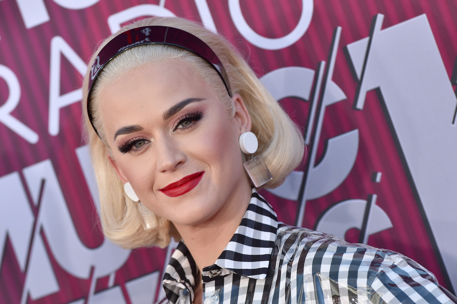 Weirdest Katy Perry Rumor Is That She's Secretly JonBenét Ramsey