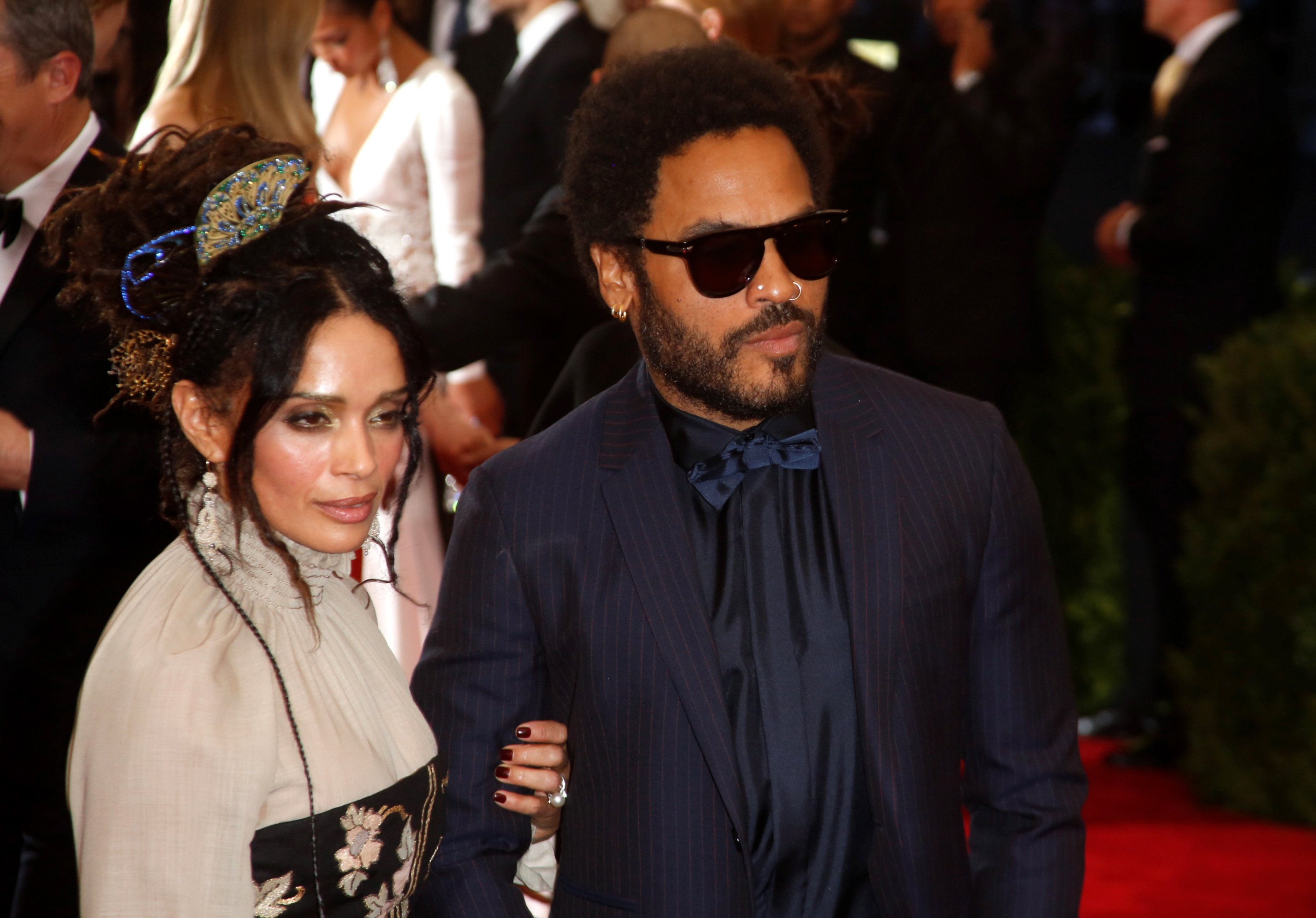 Lenny Kravitz on His First Time Kissing Lisa Bonet: ‘The Feeling Was ...