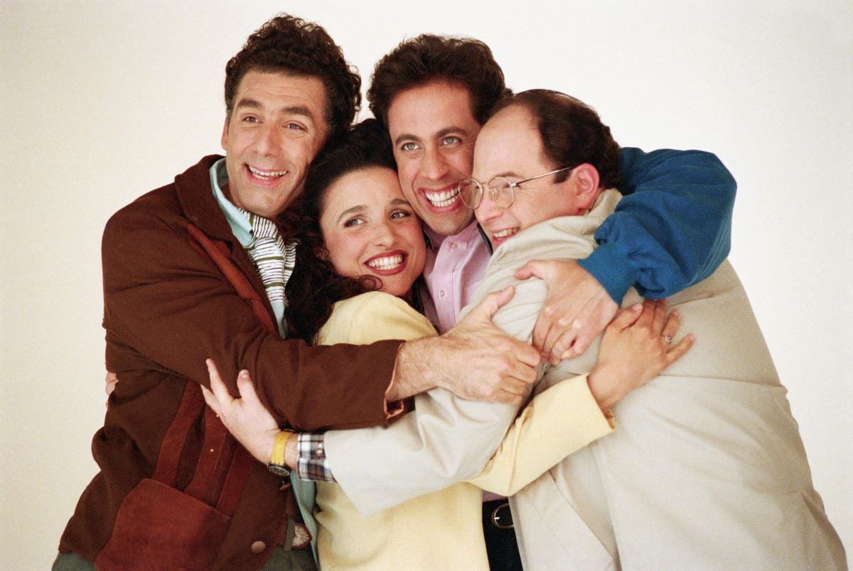 seinfeld-doesn-t-have-a-traditional-christmas-episode-but-they-have