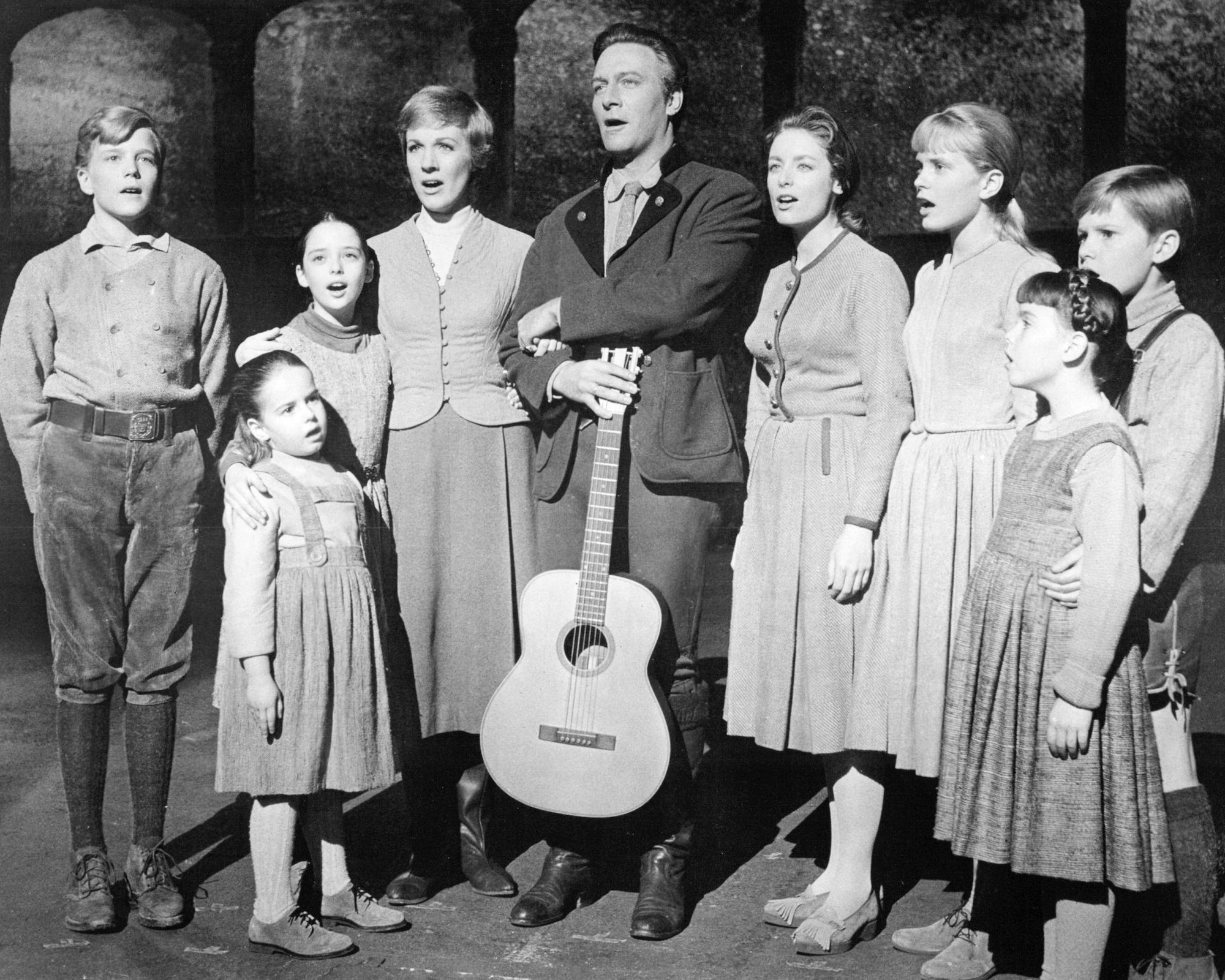 the-sound-of-music-the-real-von-trapp-family-didn-t-escape-austria