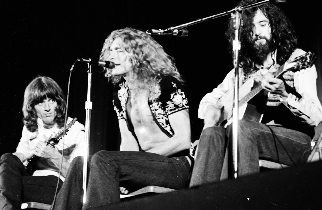 The Led Zeppelin Iv Track Robert Plant Has Almost Never Stopped Performing