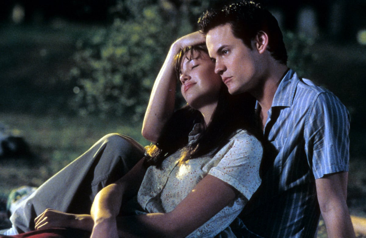 'A Walk To Remember': Mandy Moore Got The Part Because Of This Song ...