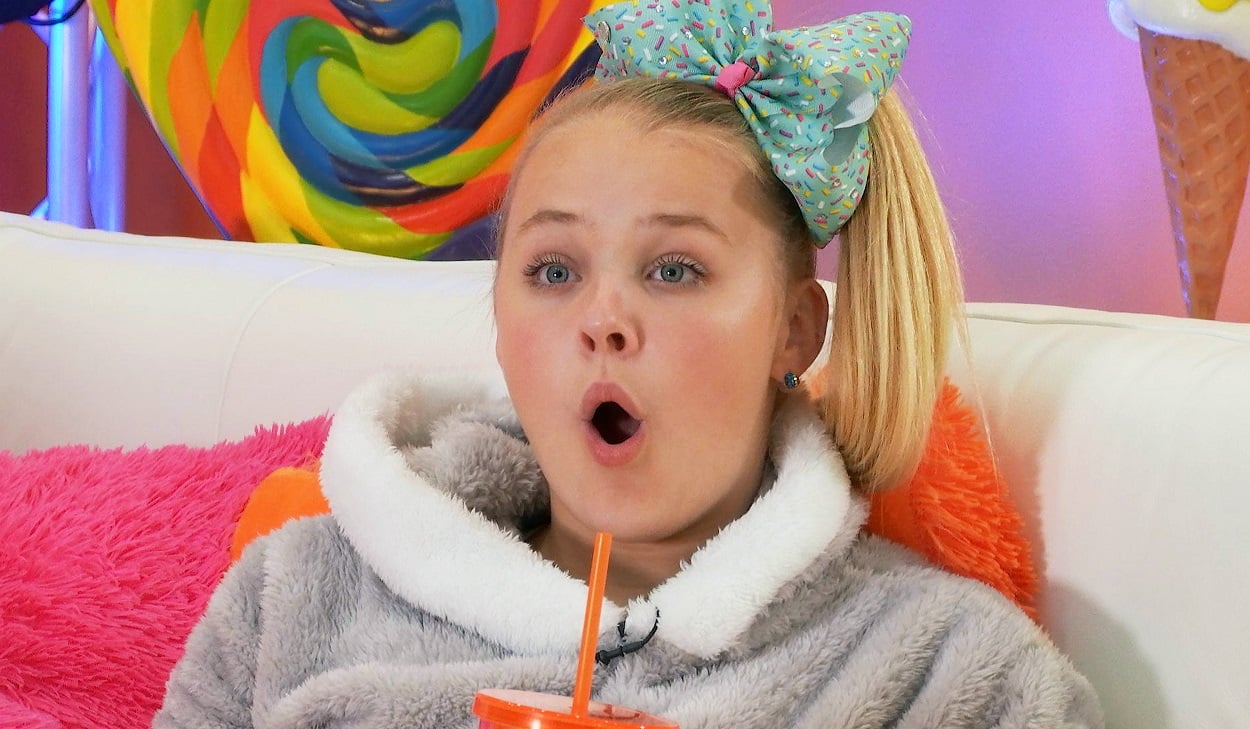 How old is JoJo Siwa and what is she famous for?