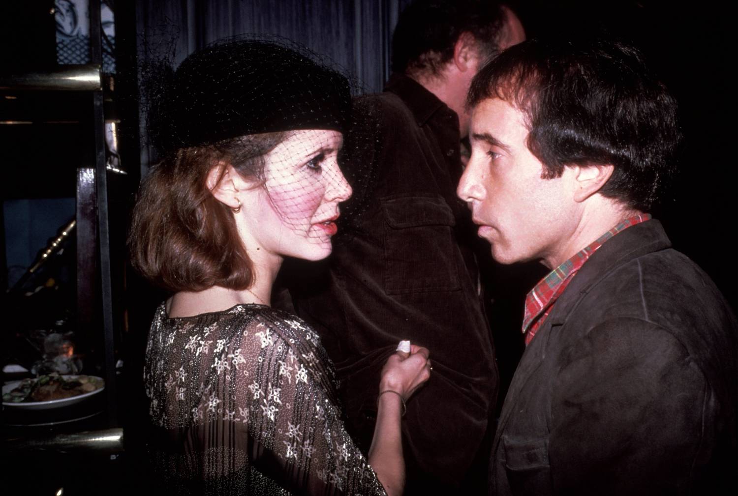 Carrie Fisher Once Told Paul Simon I Don T Like You Personally During An Explosive Fight On Their Honeymoon