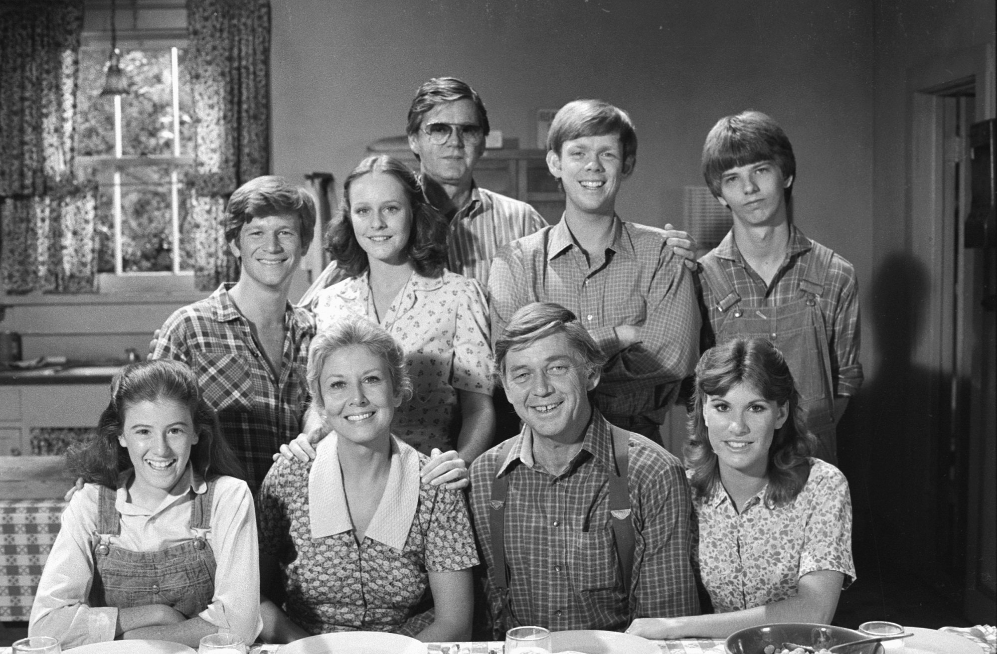 #39 The Waltons #39 Cast Members Got Burned Filming the House Fire Episode