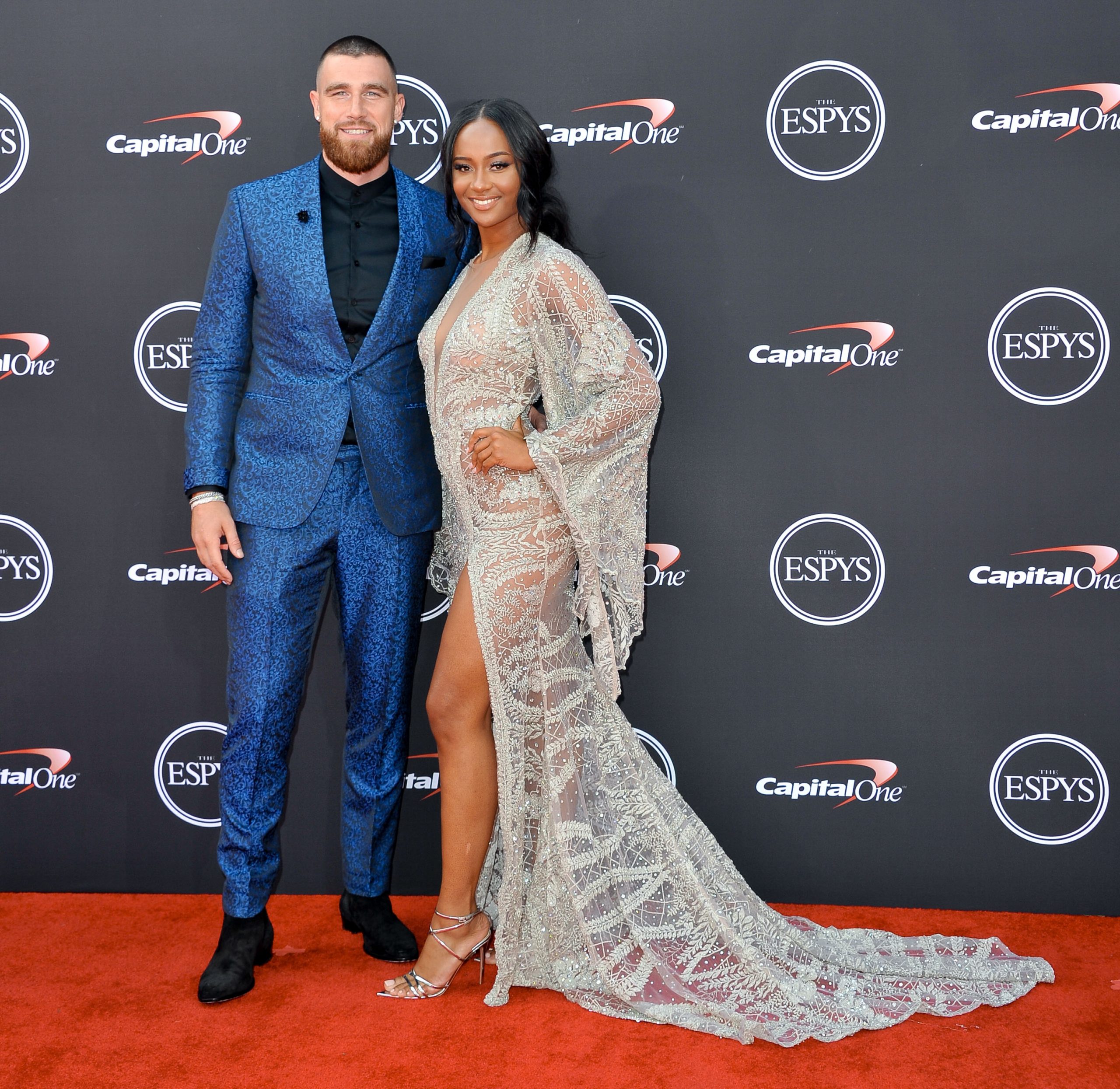 Travis Kelce's girlfriend relives Chiefs glory before Super Bowl 2021