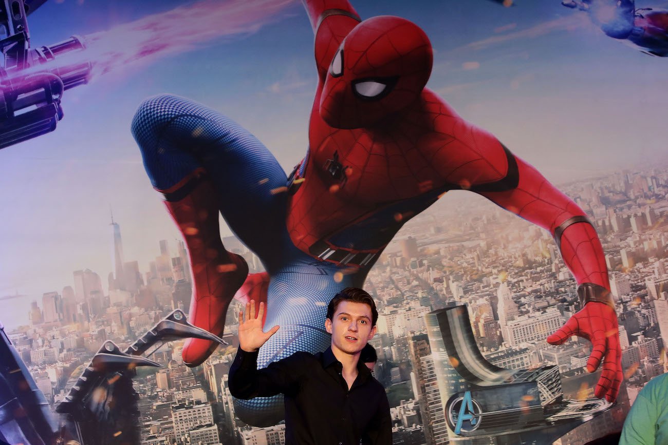 Andrew Garfield's Stuntman Adds Fuel to Amazing Spider-Man 3 Rumors