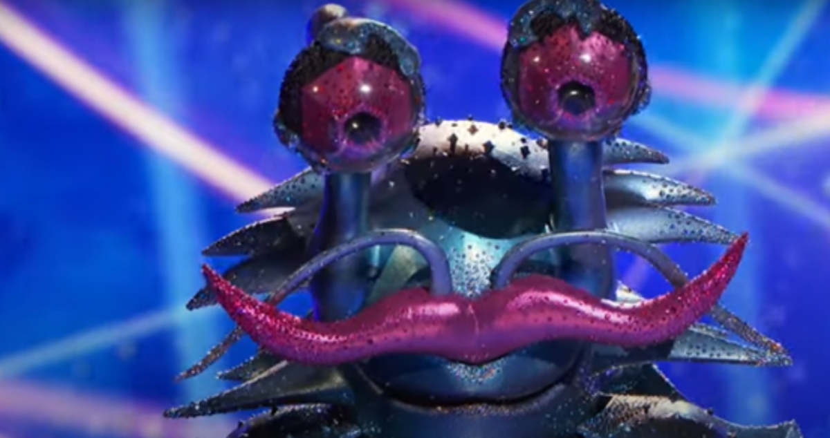 'The Masked Singer: King Crab's Mona Lisa Clue Helps Confirm His Identity